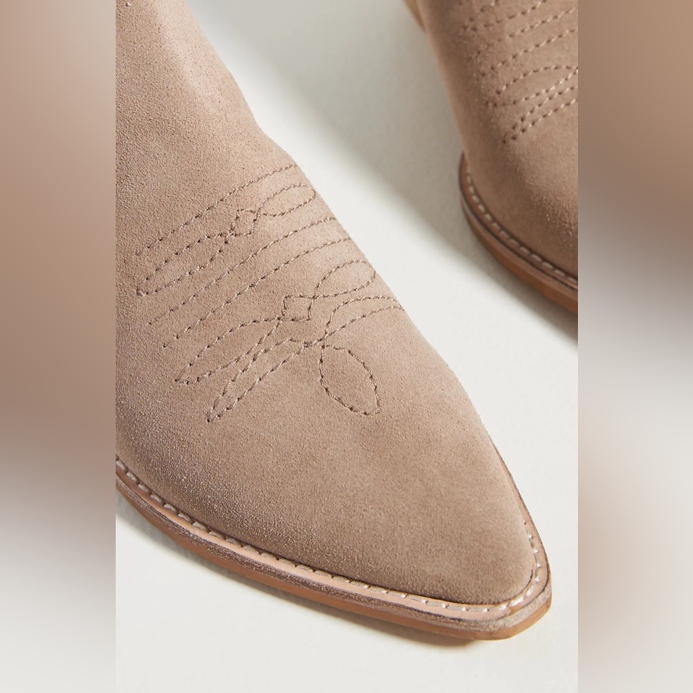 Nwot Silent D Puly Suede Boots Taupe Tan Size 38/… - image 3